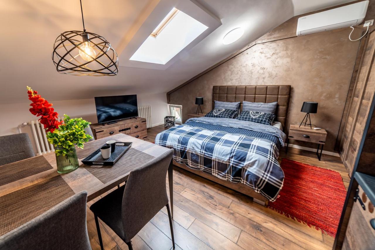 Apartament Ivi Place