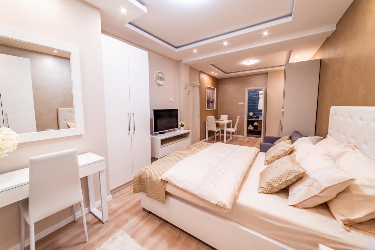 Apartament Ivi Place