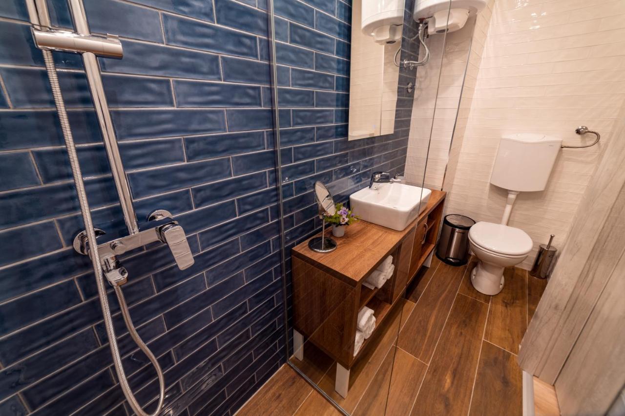 Ivi Place Apartament *