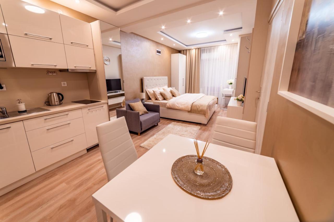 Ivi Place Apartament